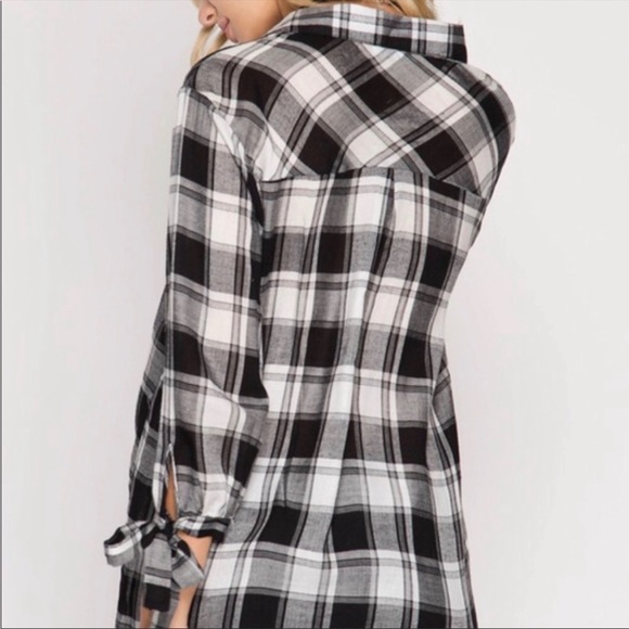 She + Sky shirt - Picture 2 of 4